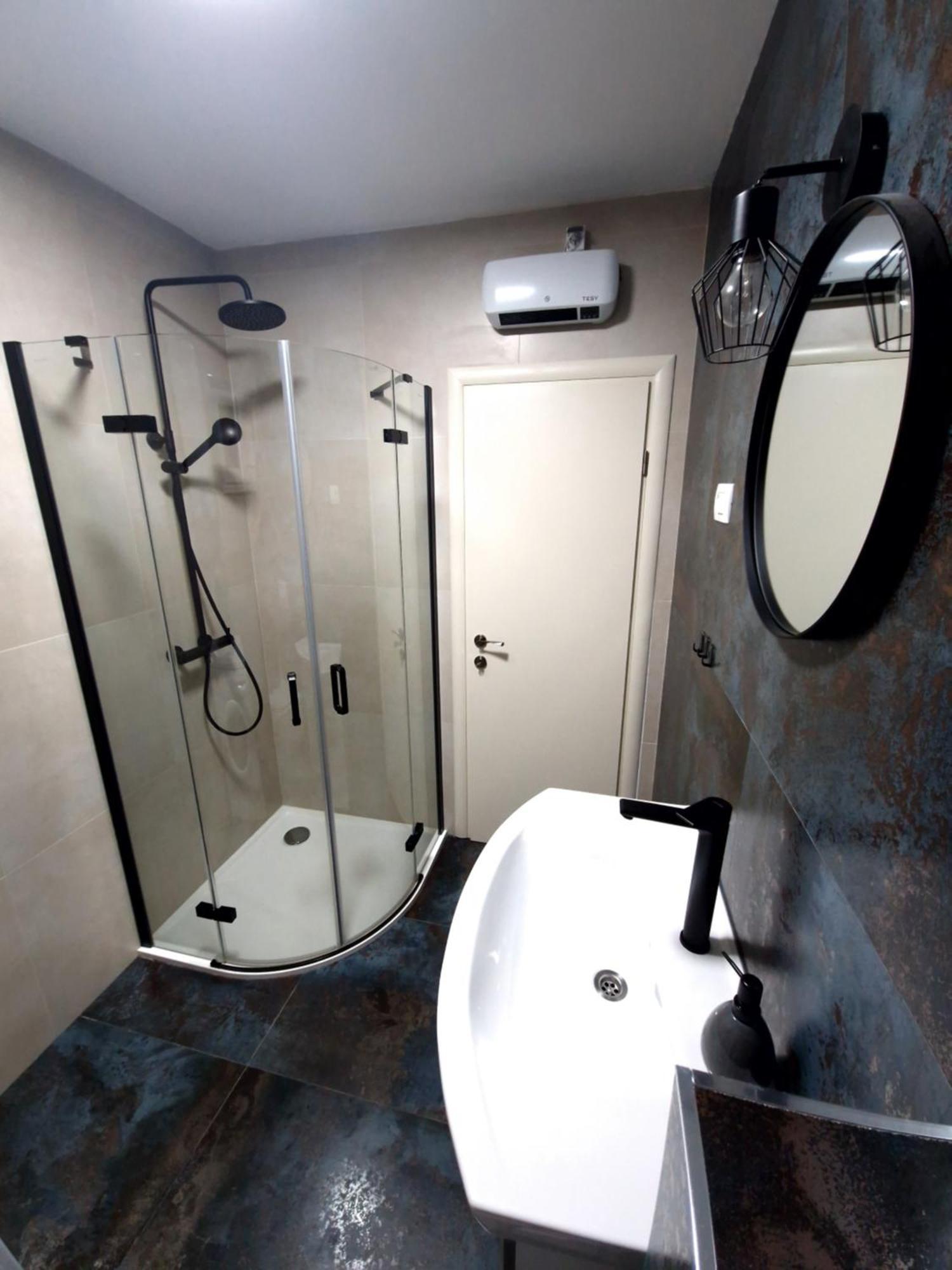 2 Bedroom Apartment Ljubica Sinj Luaran gambar